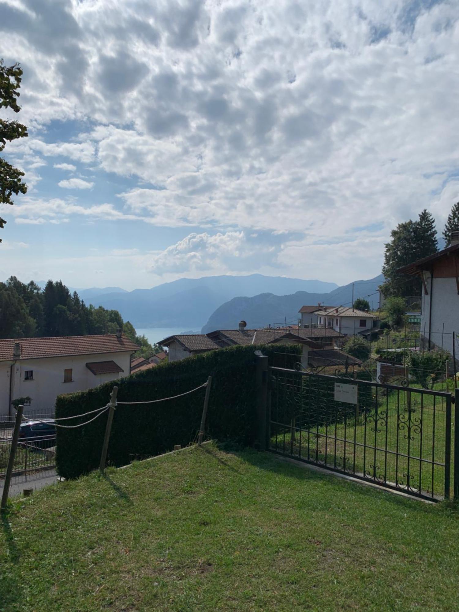 Casa Savina - Stupenda Vista Lago E Monti Plesio Luaran gambar