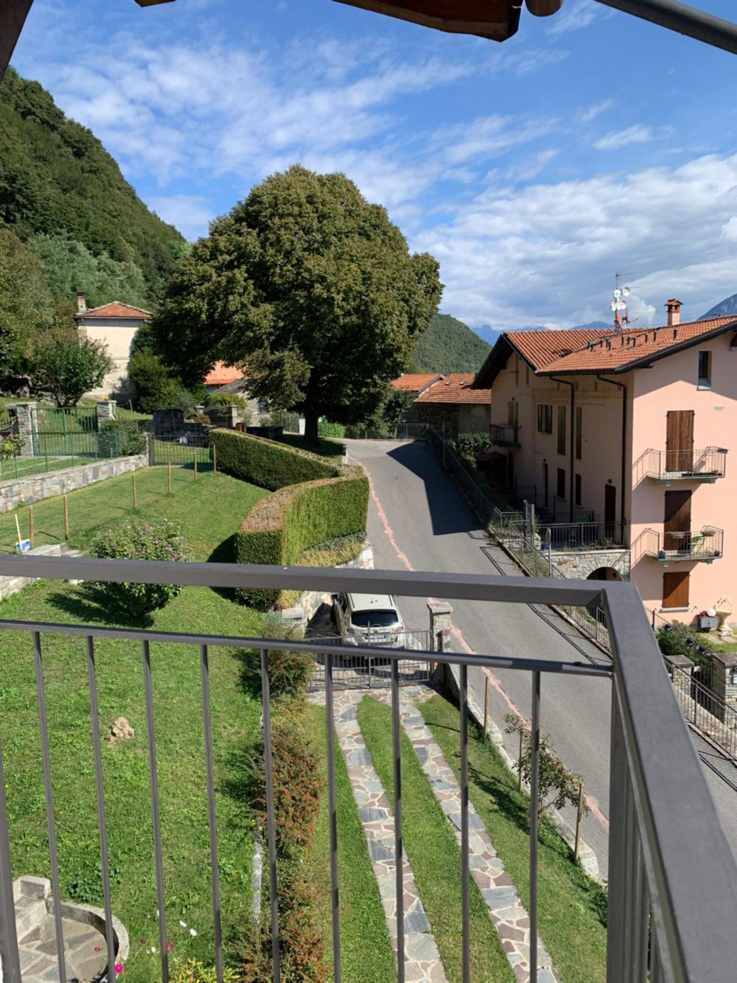 Casa Savina - Stupenda Vista Lago E Monti Plesio Luaran gambar