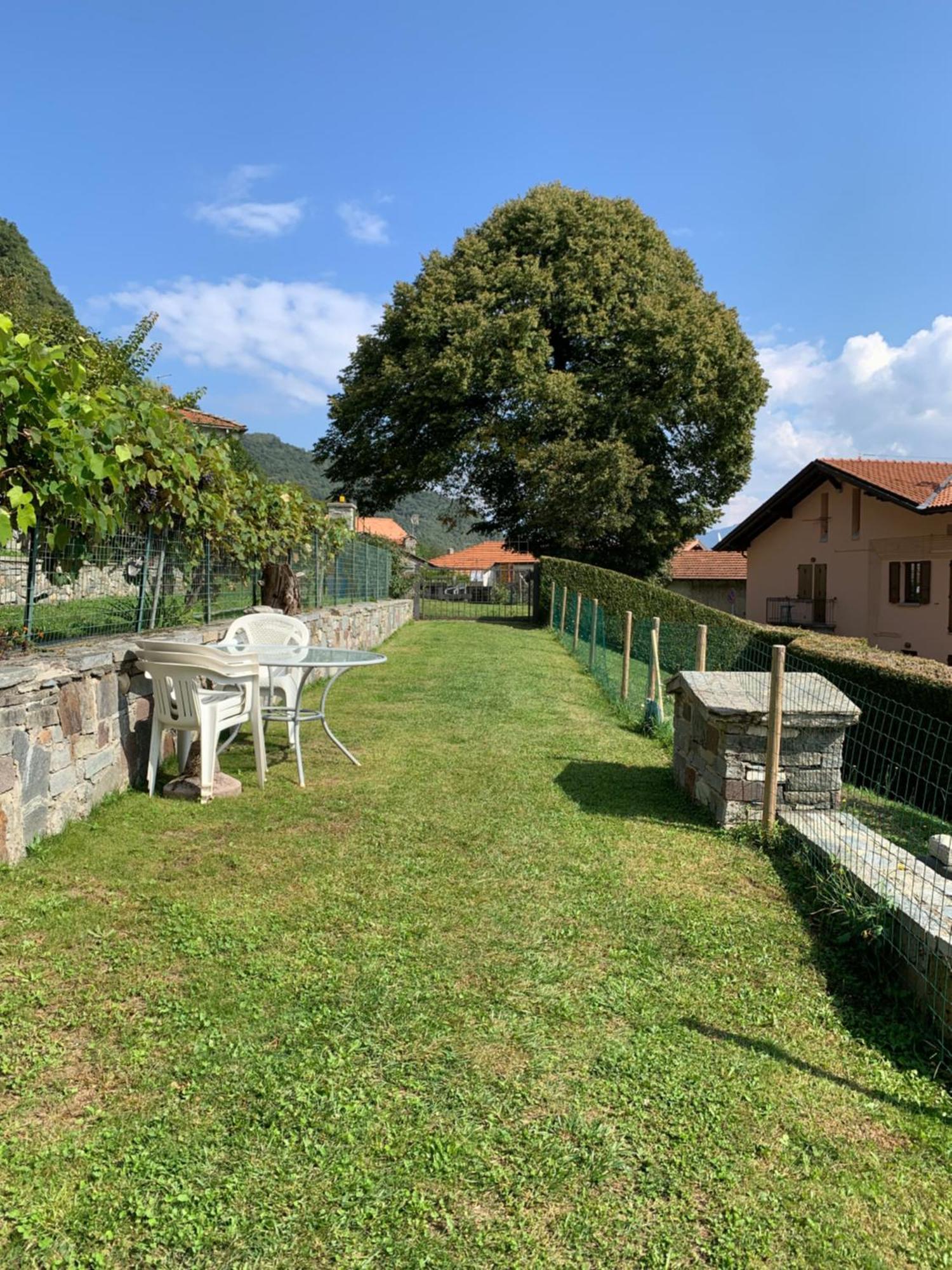 Casa Savina - Stupenda Vista Lago E Monti Plesio Luaran gambar