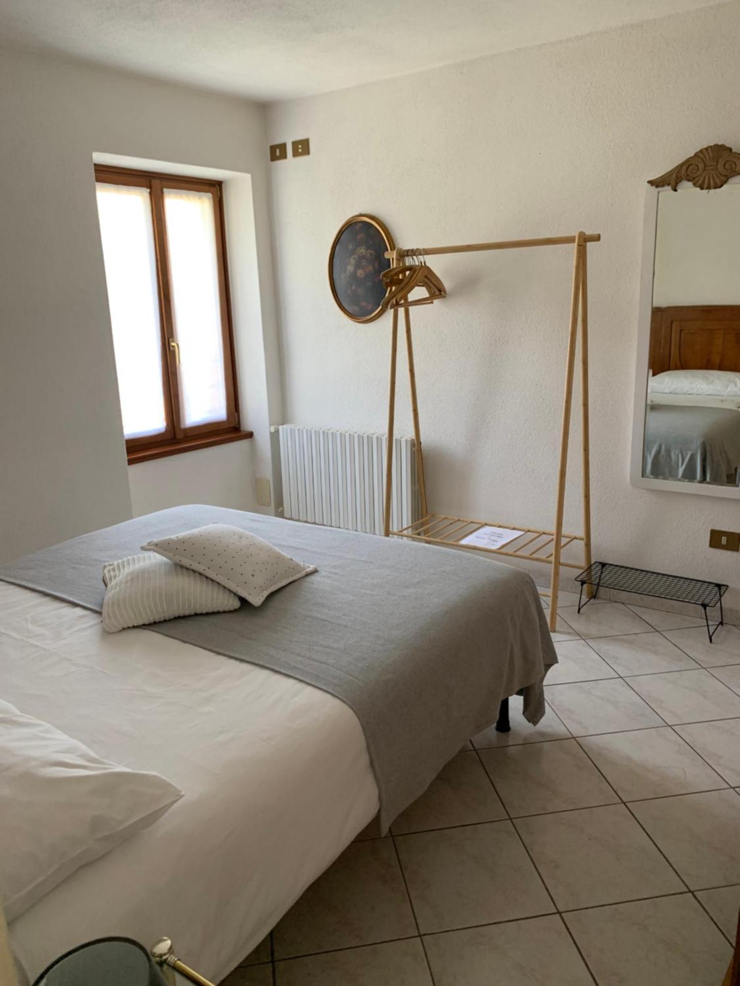 Casa Savina - Stupenda Vista Lago E Monti Plesio Luaran gambar